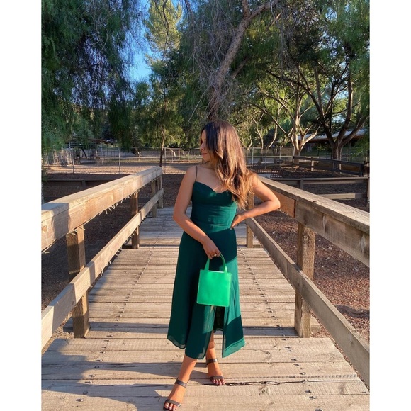 Reformation Juliette Dress in Emerald - Picture 3 of 10